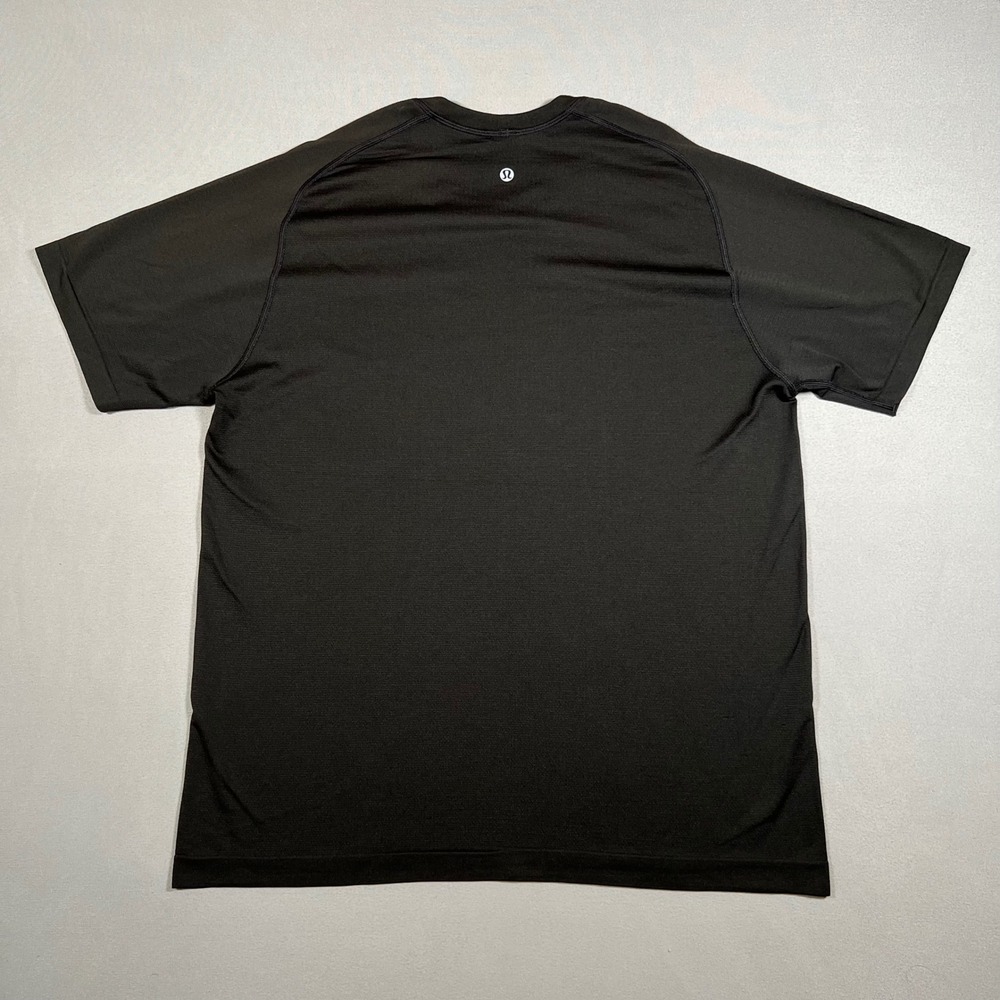 Lululemon Mens Metal Vent Tech Short Sleeve Shirt Black Size L Training Running - Picture 2 of 8